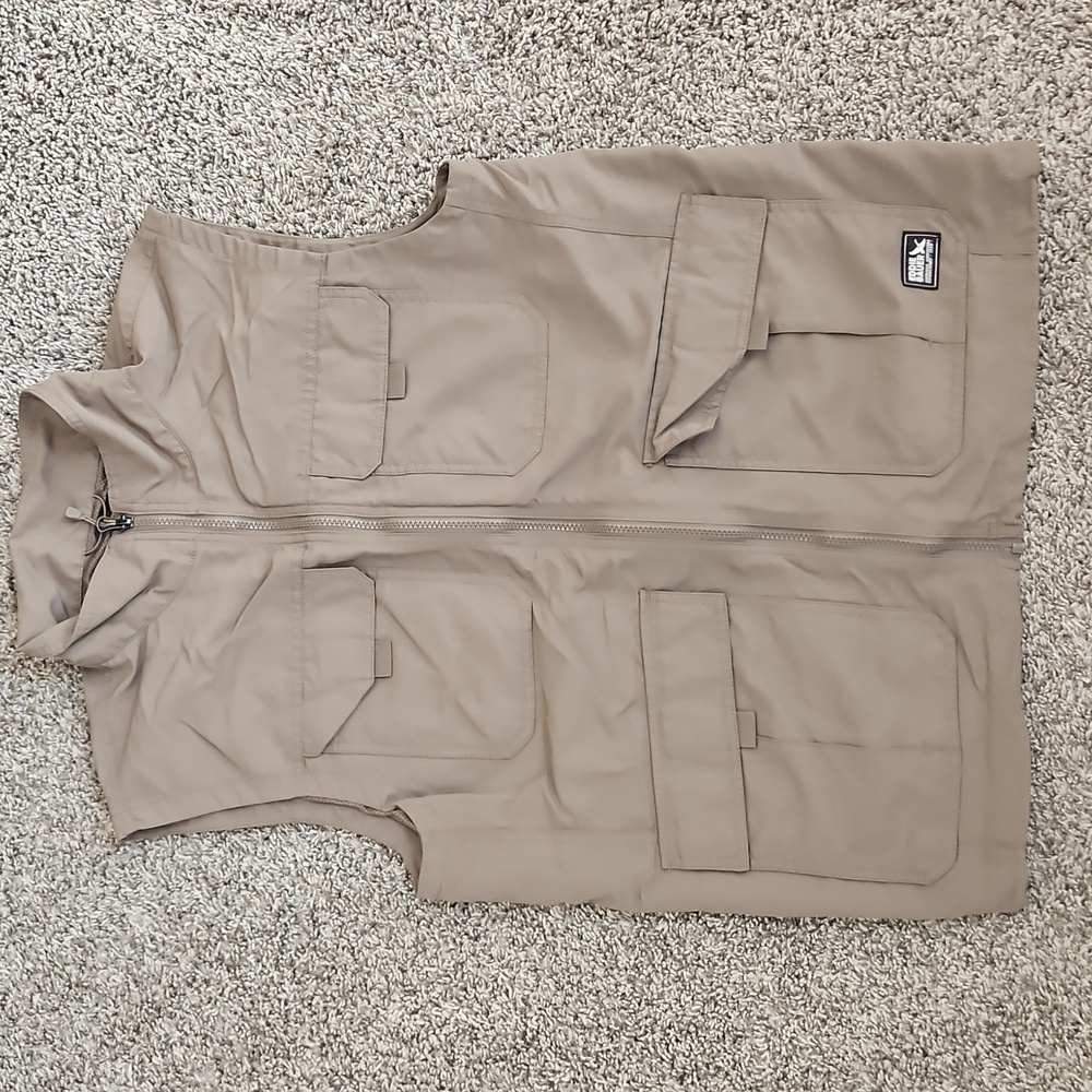 Men's Eddie Bauer Tan Utility Vest